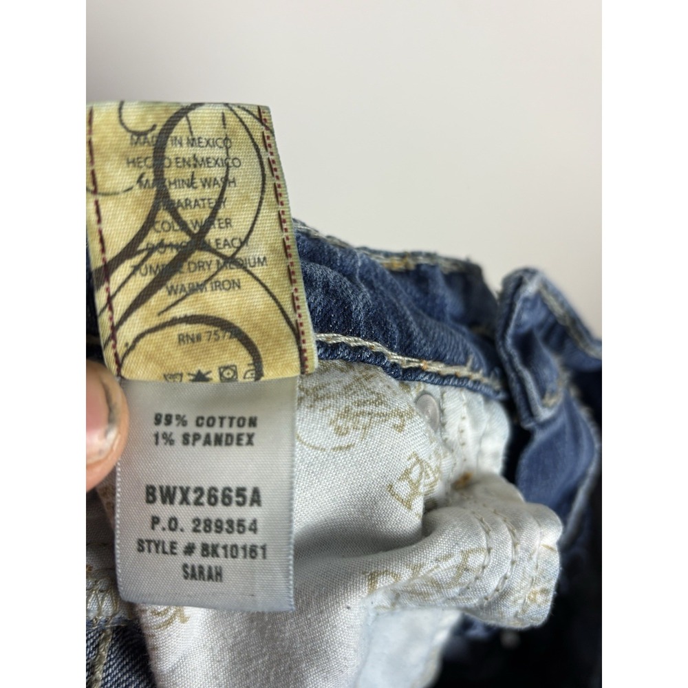 BKE Jeans Women's Size 27 Blue Medium Wash Distressed Denim Sarah Low Rise Crop - Picture 6 of 8